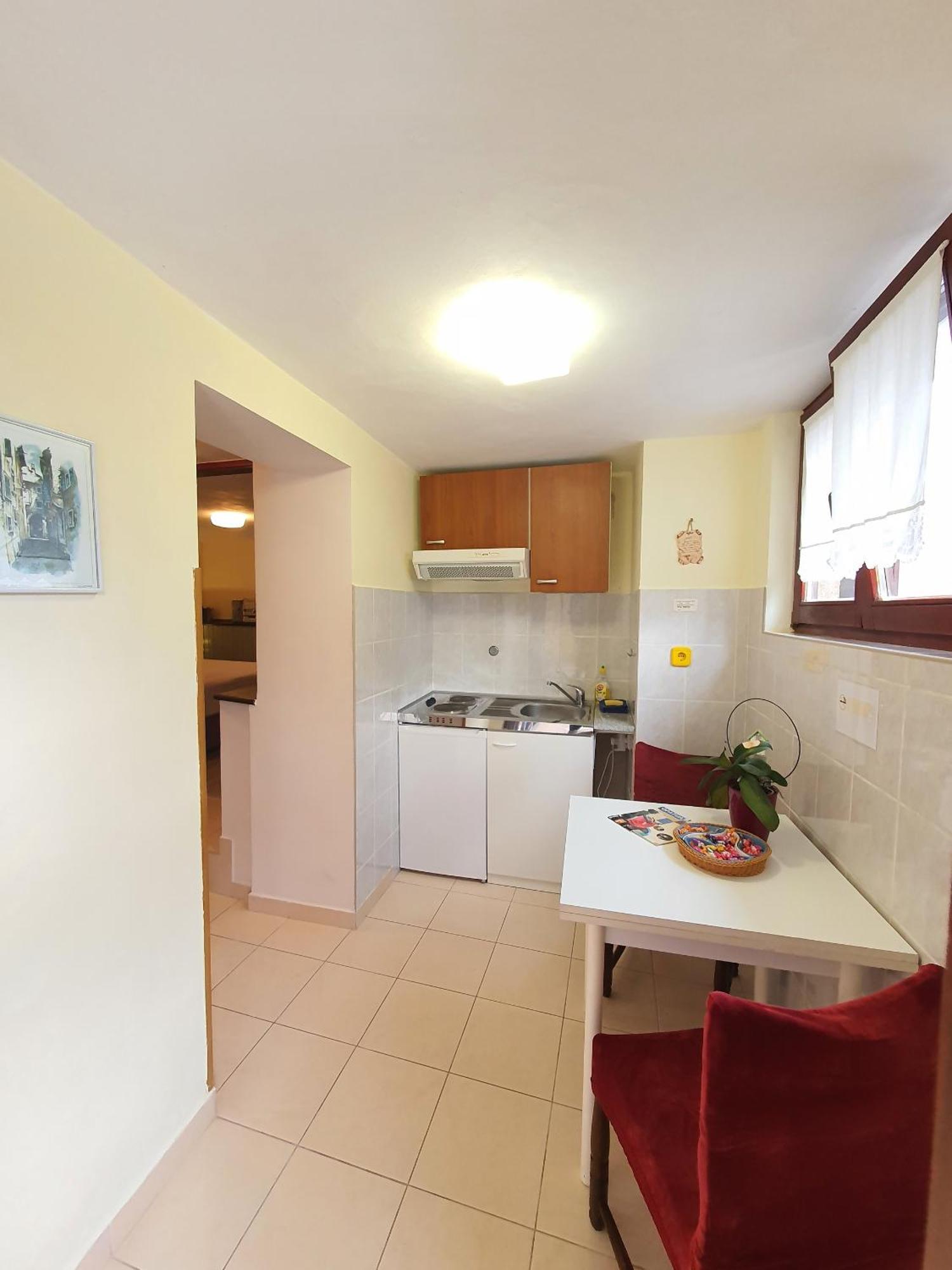 Apartments With A Parking Space Opric, Opatija - 7728 ロヴラン エクステリア 写真